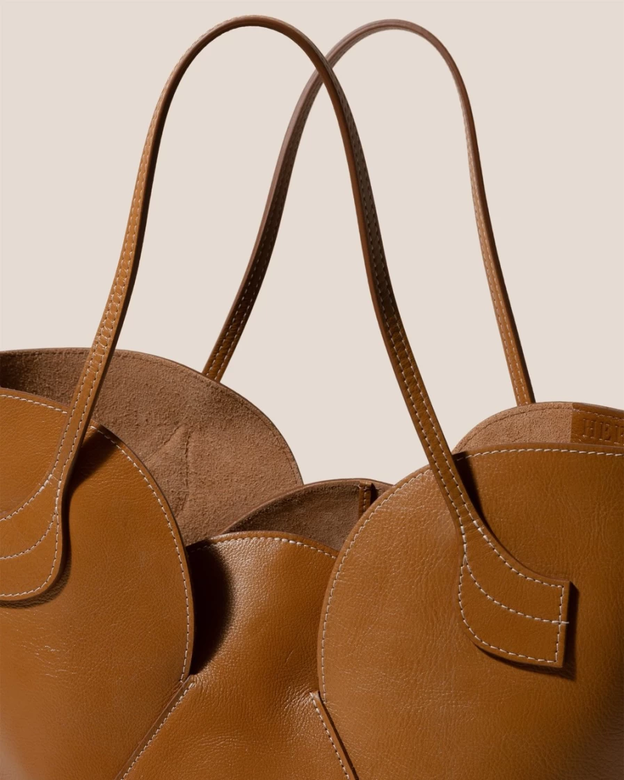 Hereu Studio Women's Sepal Tan Leather Handbag