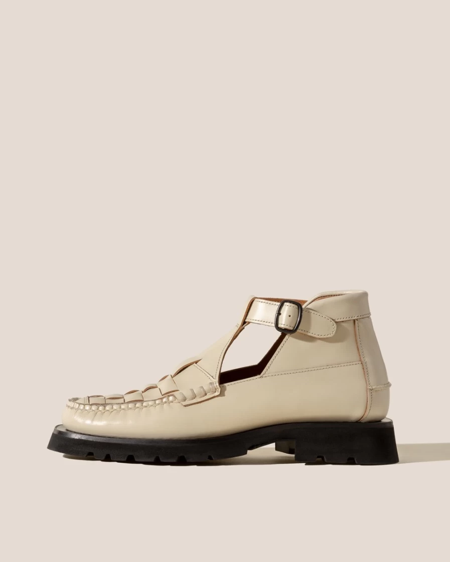 Hereu Studio Women's Custard Woven Sport Shoes – Aielo Collection