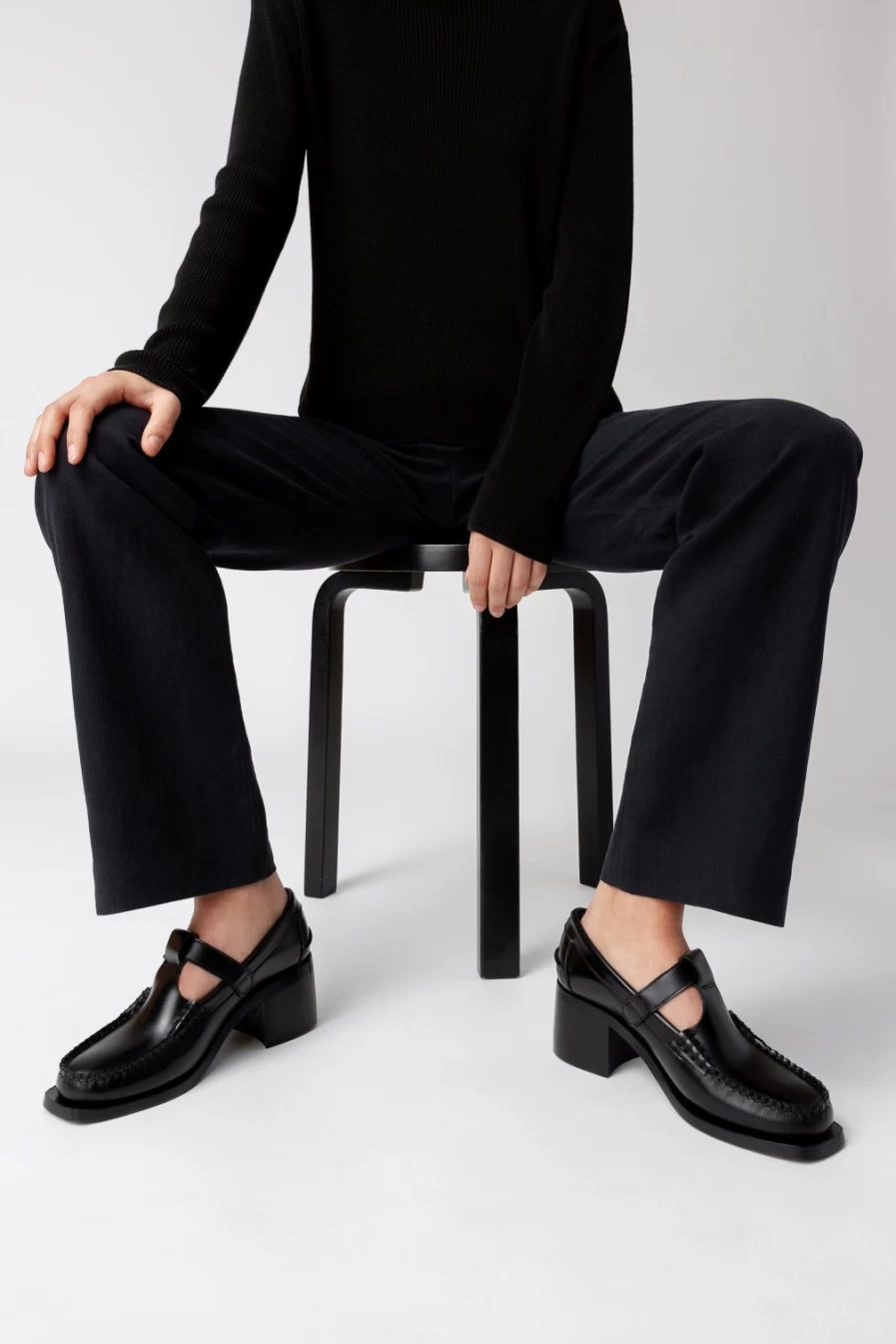 Hereu Studio Women's Alber Black Heeled Sandals